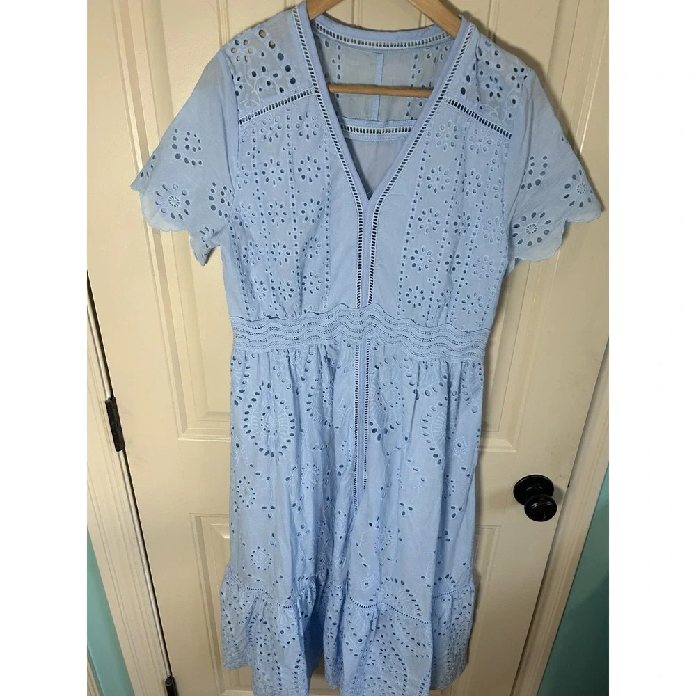CHICWISH SunnyDay Cutwork EMBROIDERY Dress Sz M Blue Wedding Cocktail Summer NWT - Picture 11 of 11